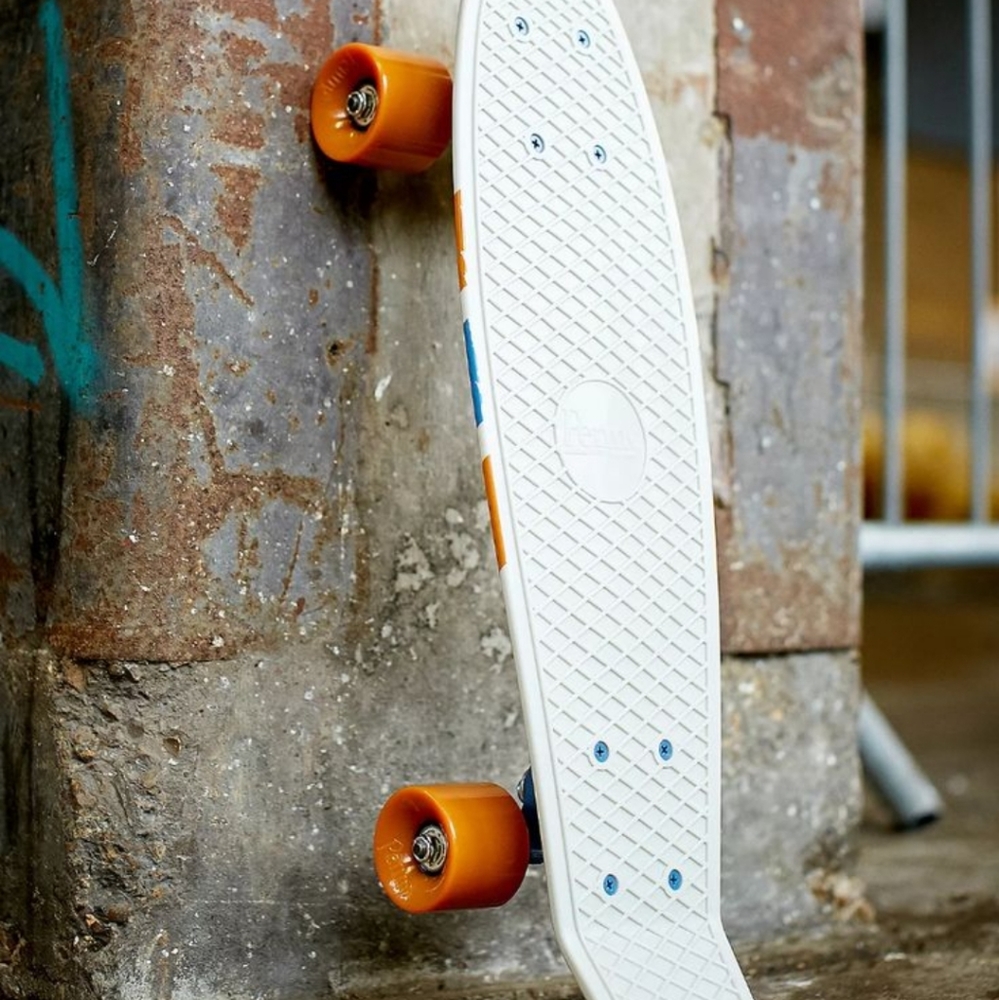 Penny Skateboards Swirl 22" Complete Skateboard - Picture 1 of 7